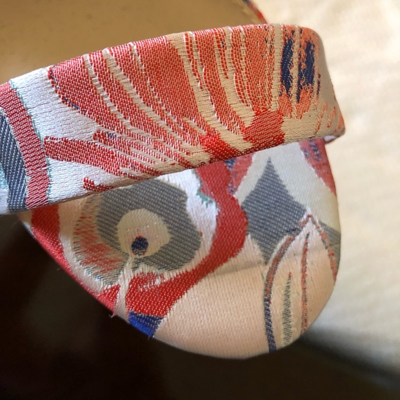 NWOT Just Fab coral and purple floral heels - Picture 7 of 12